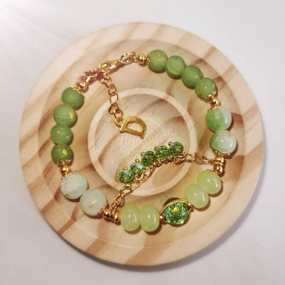 Green Wire Bracelet w Green beaded Dangle Charms #788 - Picture 2 of 5